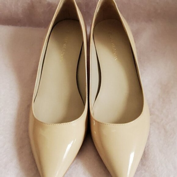 Stuart Weitzman pumps, size 4.5 - Picture 3 of 3